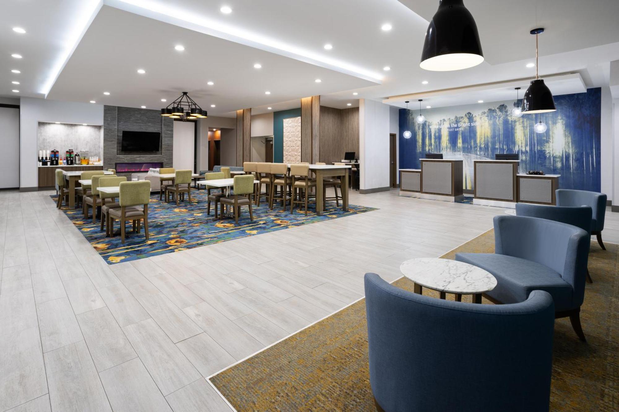 La Quinta Inn & Suites By Wyndham לוקוסט גרוב מראה חיצוני תמונה