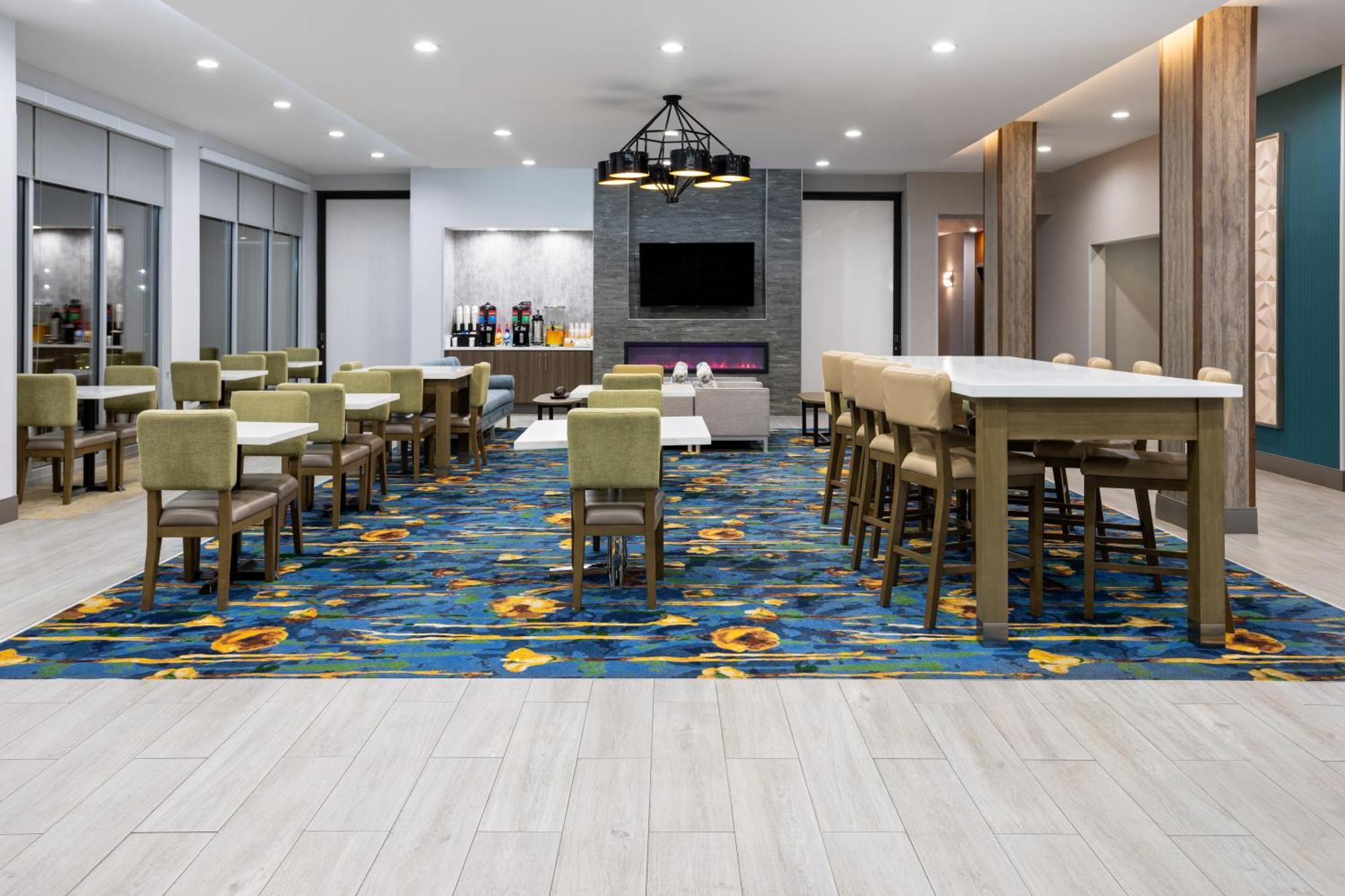 La Quinta Inn & Suites By Wyndham לוקוסט גרוב מראה חיצוני תמונה