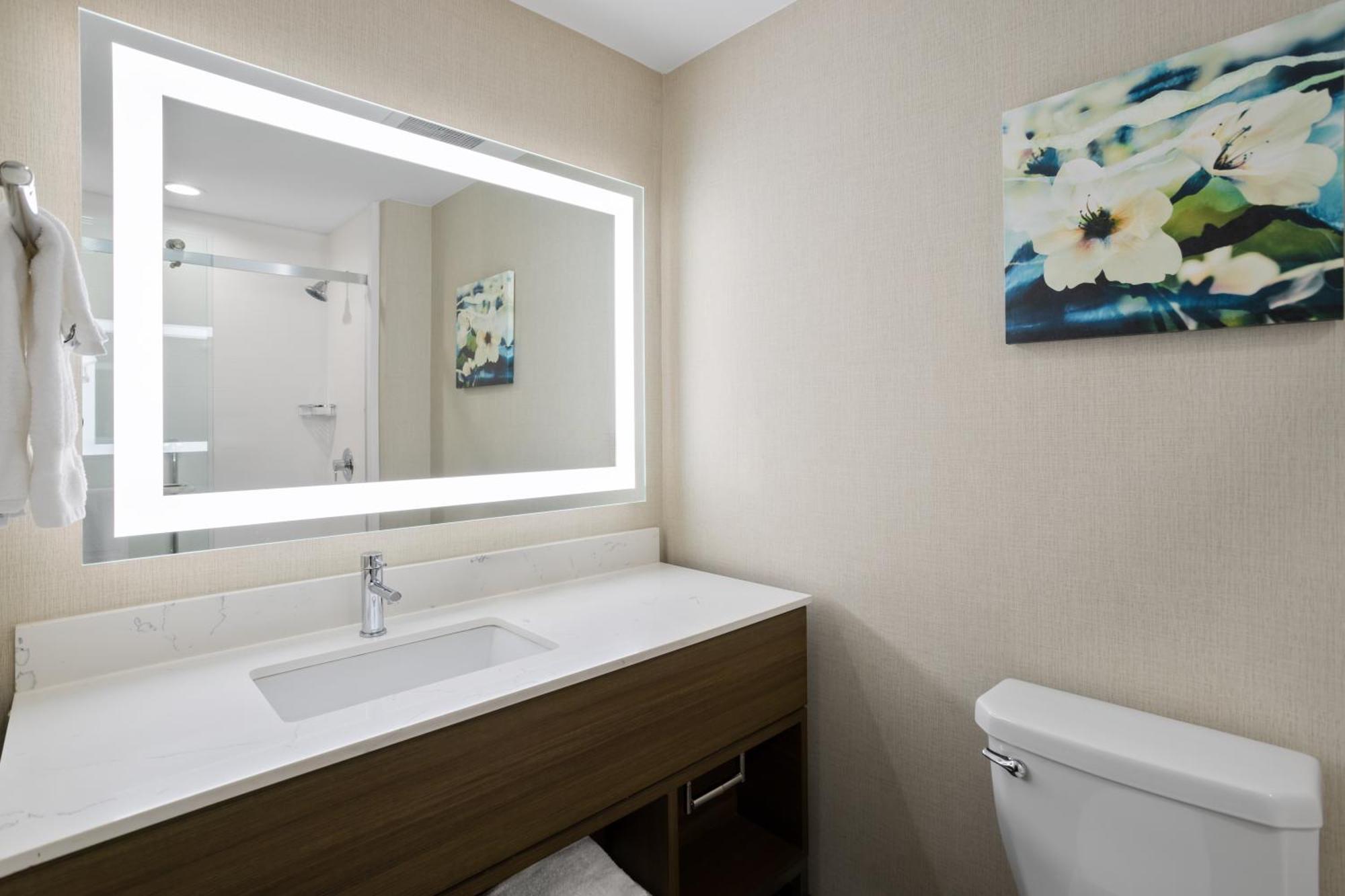 La Quinta Inn & Suites By Wyndham לוקוסט גרוב מראה חיצוני תמונה